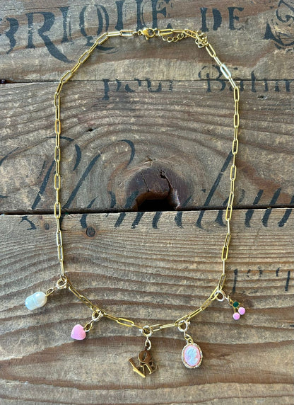 Sweetheart Paper Chain Necklace